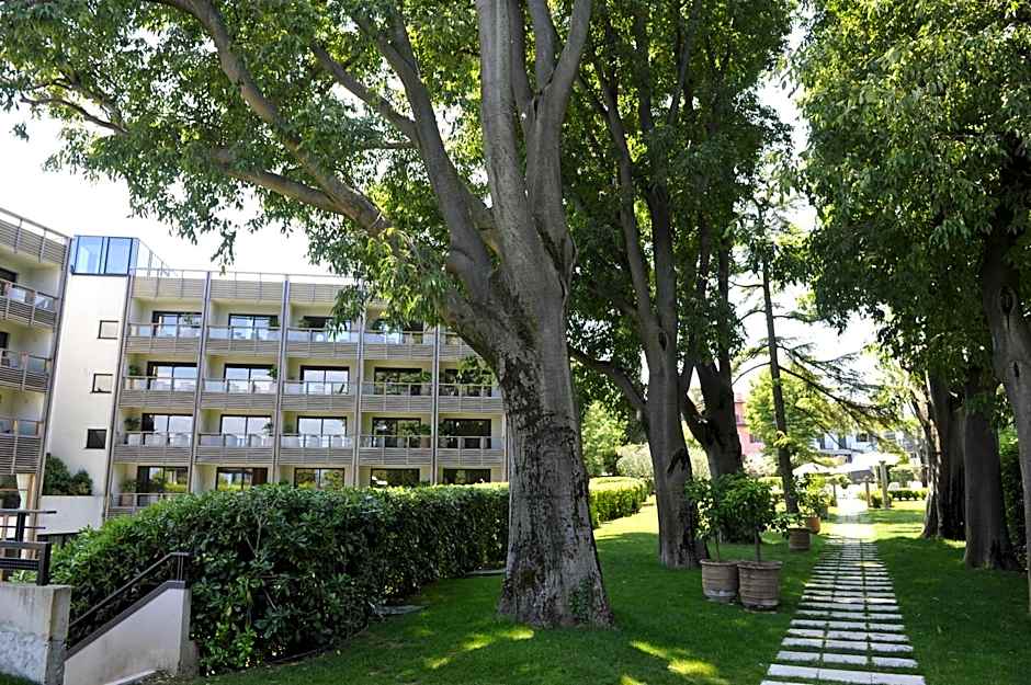 Hotel Acquaviva Del Garda