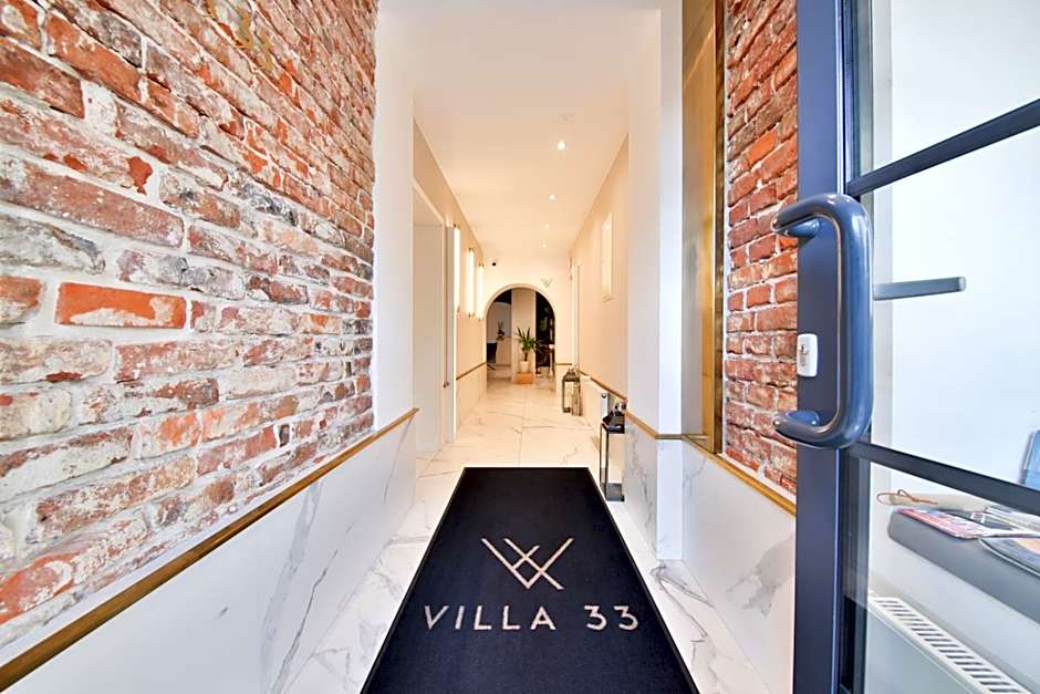Villa 33