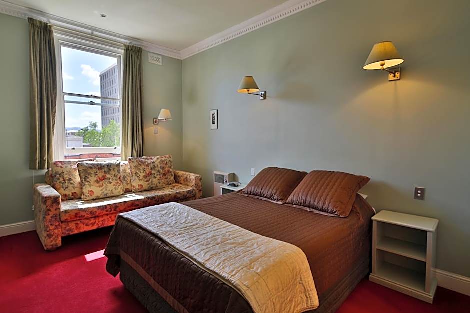 Astor Private Hotel