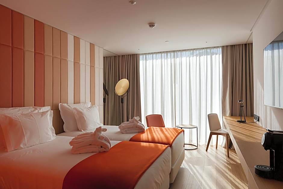 Lumen Hotel & The Lisbon Light Show