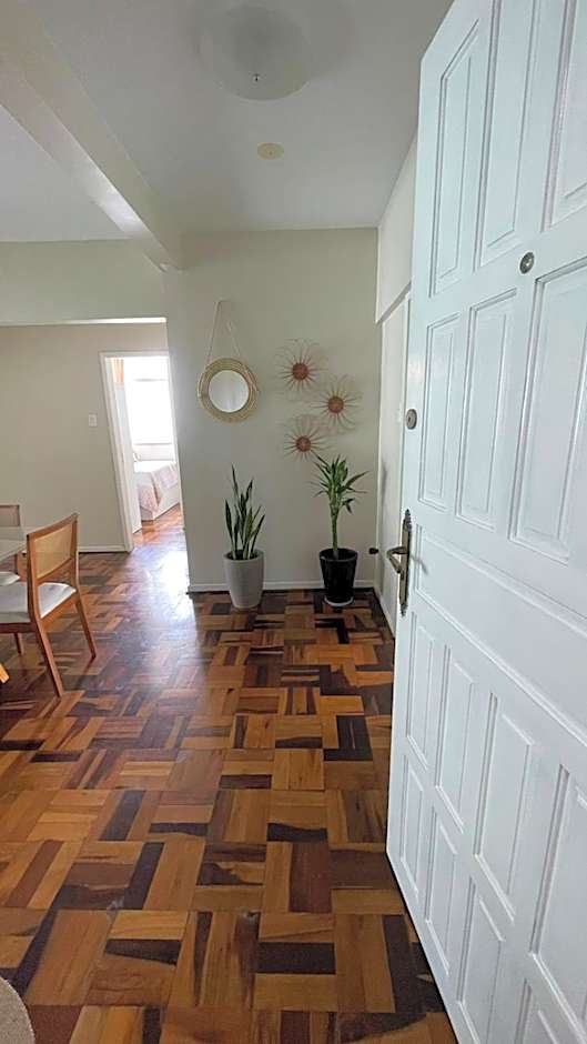 APTO CALÇADÃO CENTRAL! a PASSOS DA PRAIA