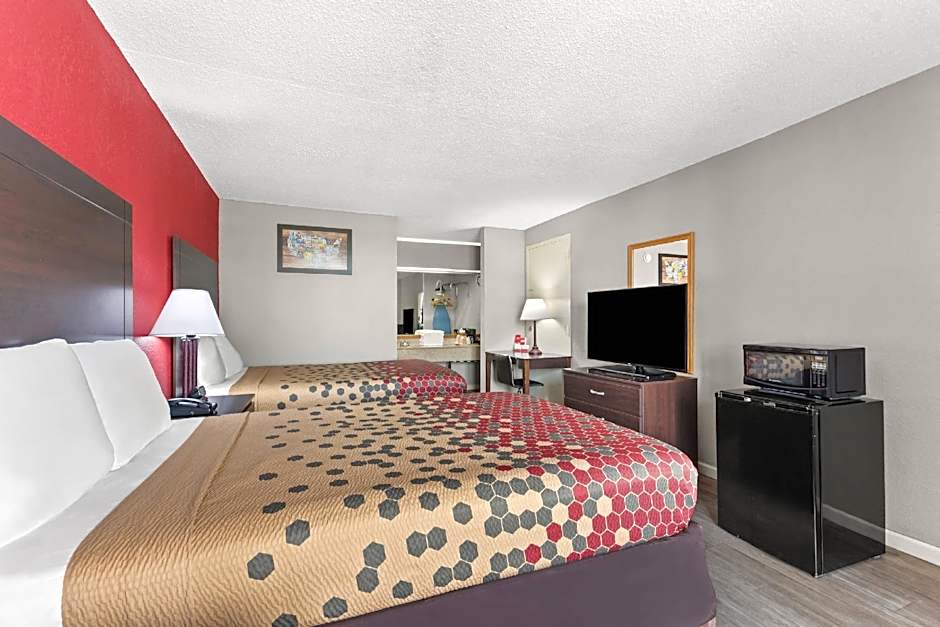 Photo 1 of 14 of 2 Double Beds