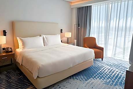 King Premium Two-Bedroom Suite with City View