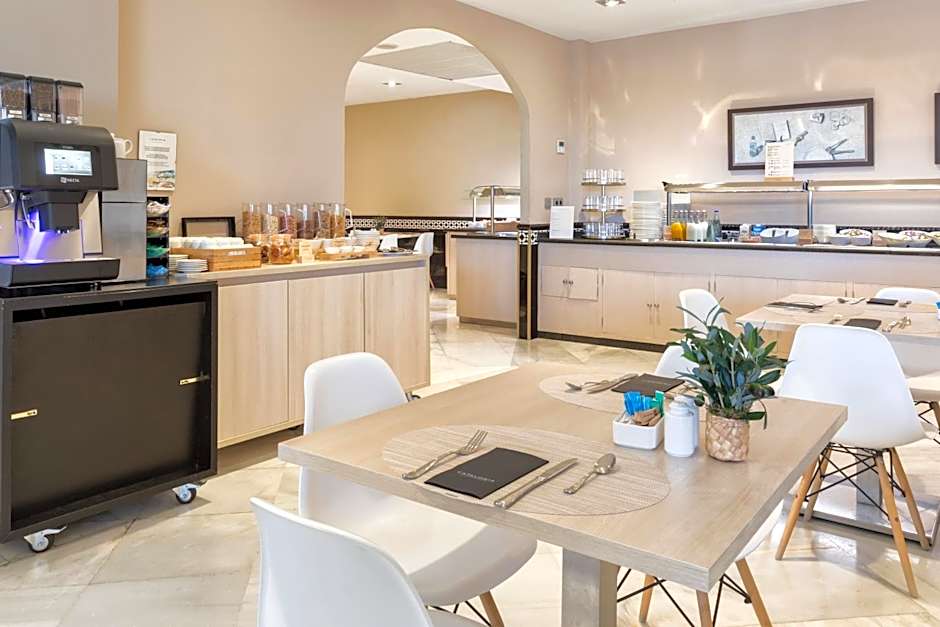 Catalonia Hispalis Hotel