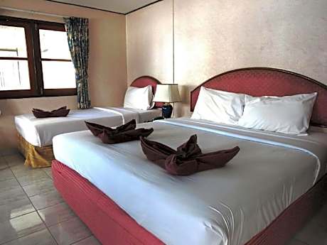 Triple Room with Balcony