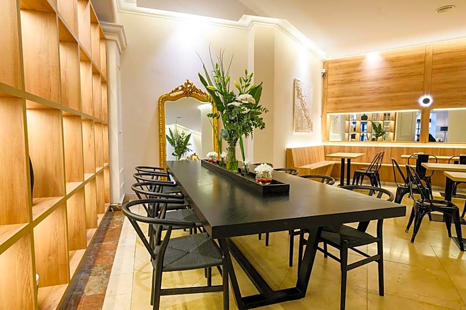 Midtown Boutique Hotel