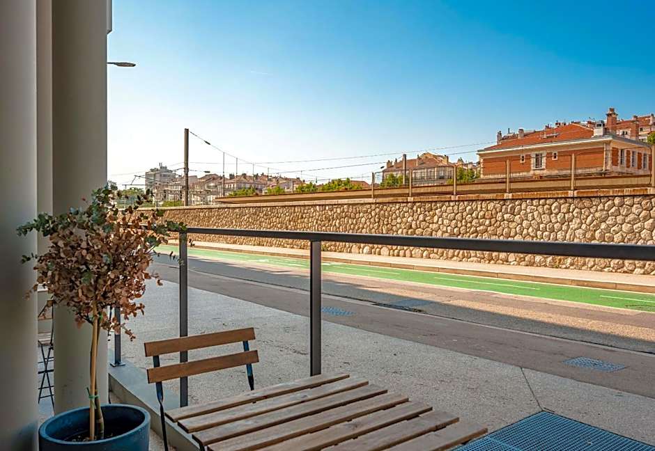 B&B HOTEL Toulon Centre Gare