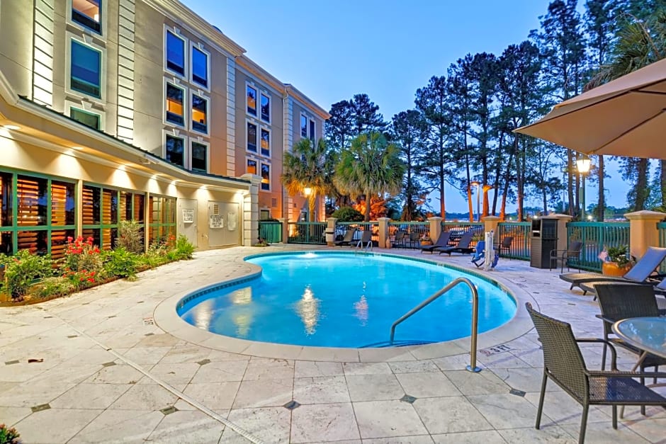 Hampton Inn Charleston North
