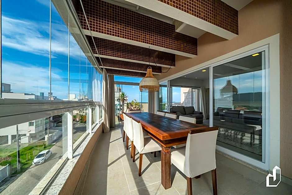 Cobertura Duplex com 03 suítes