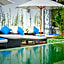 Manoir Des Arts Hotel