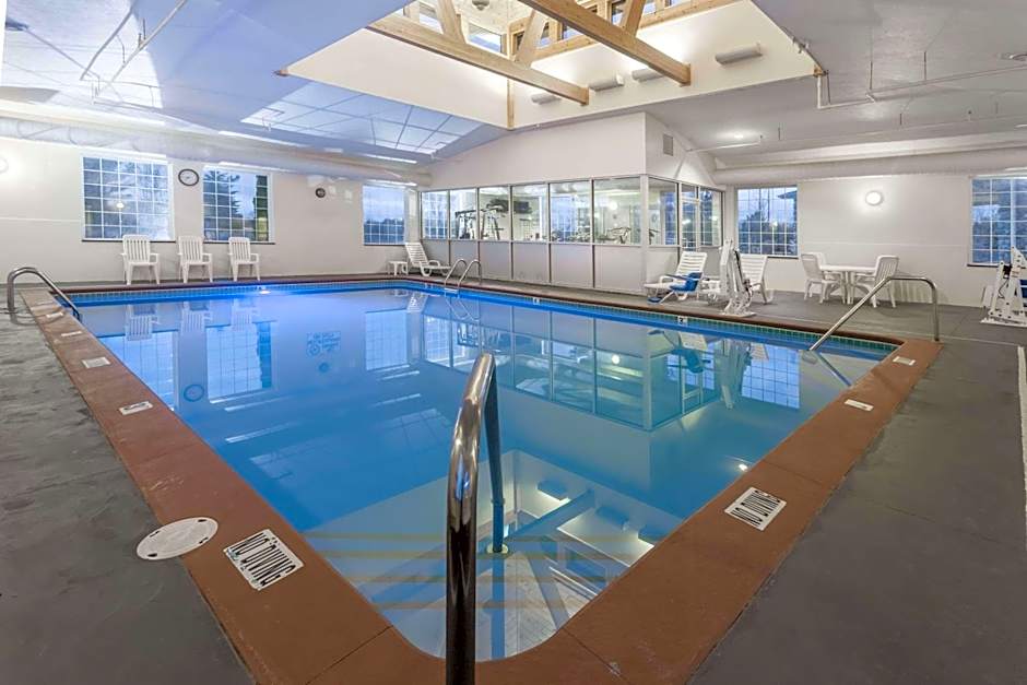 Days Inn by Wyndham Pentwater