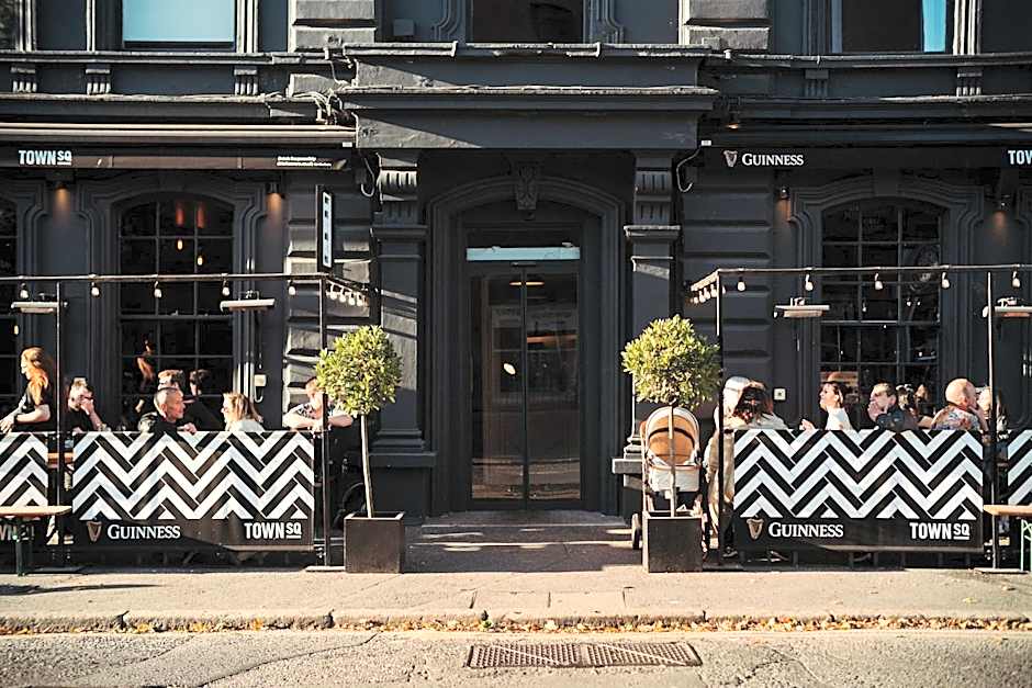 The 1852 Hotel - Self Check-in