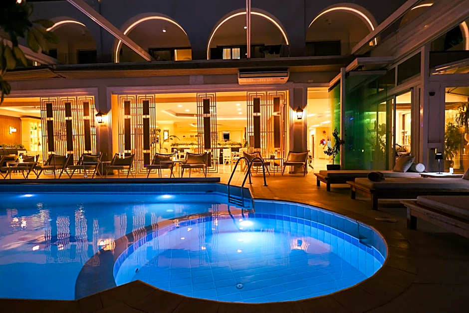 Secret Paradise Hotel & Spa