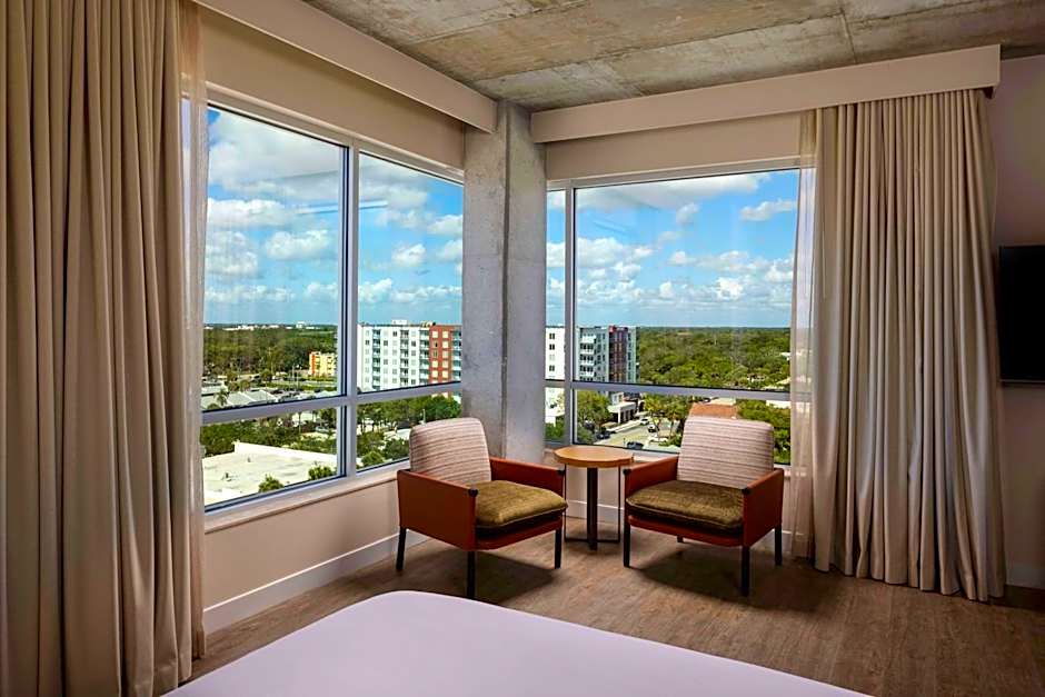 Hotel Melby Downtown Melbourne Tapestry Collection by Hilton