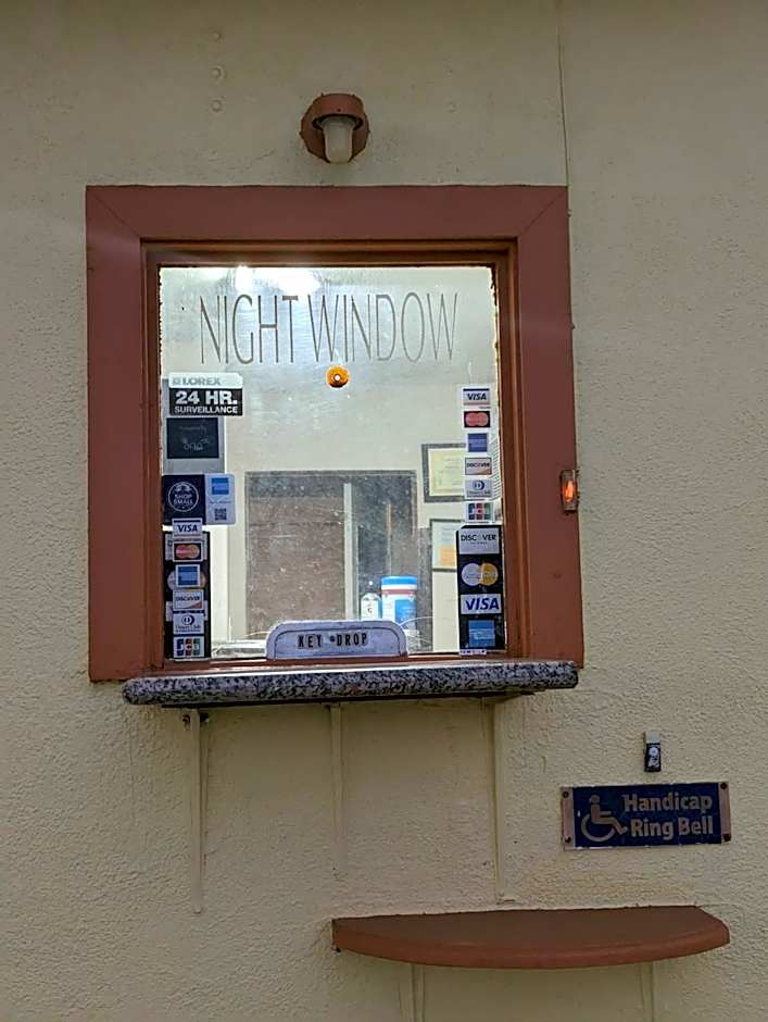 BEST MOTEL on Historic Route 66, Barstow