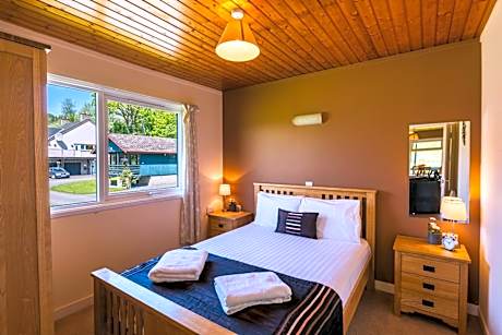 Three-Bedroom Lodge