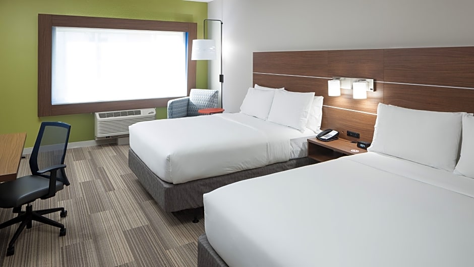 Photo 1 of 3 of Suite