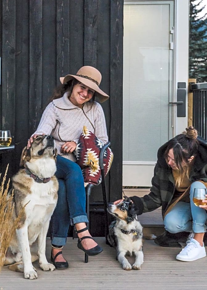 Tiny Homes by Snow Valley Lodging