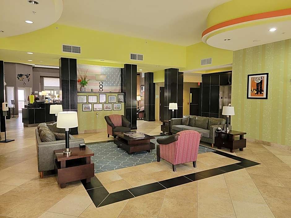 Holiday Inn Garland By IHG