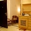 Silver Leaf Noida Hotel