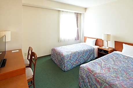 Twin Room - Non-Smoking