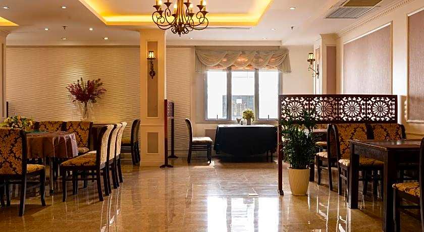 City Bay Palace Hotel