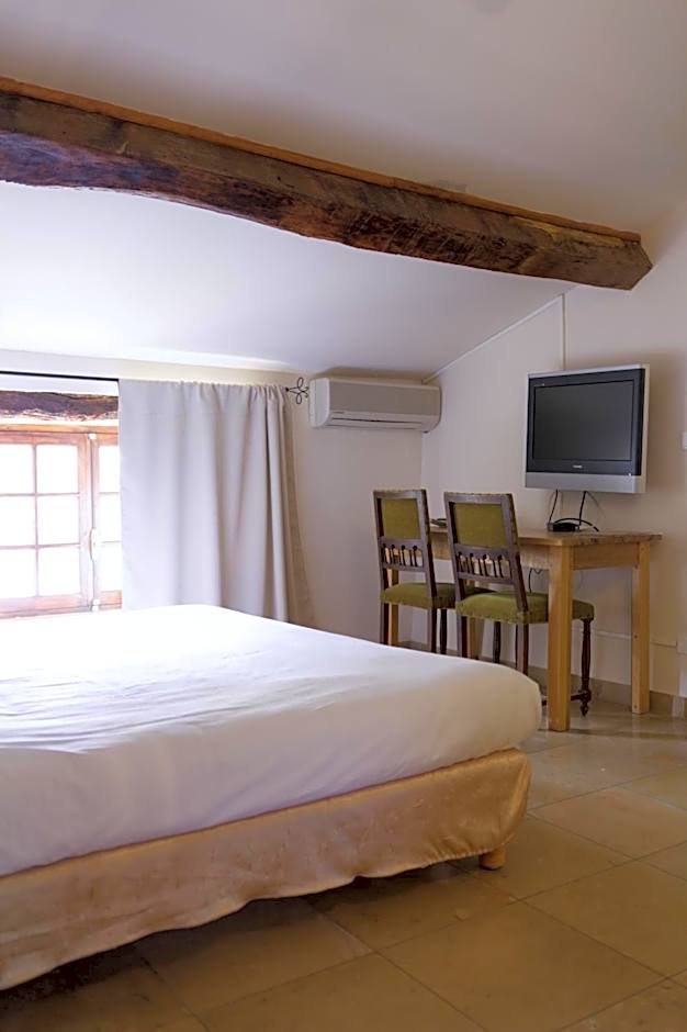 Hôtel la Fête en Provence