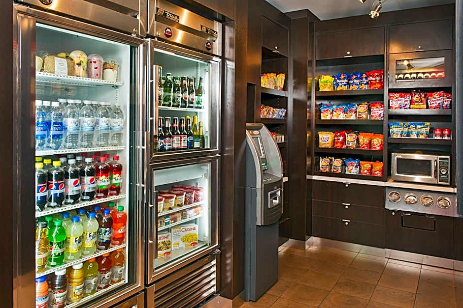 Courtyard by Marriott Arlington Crystal City/Reagan National Airport