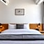 BlueSky Hotel