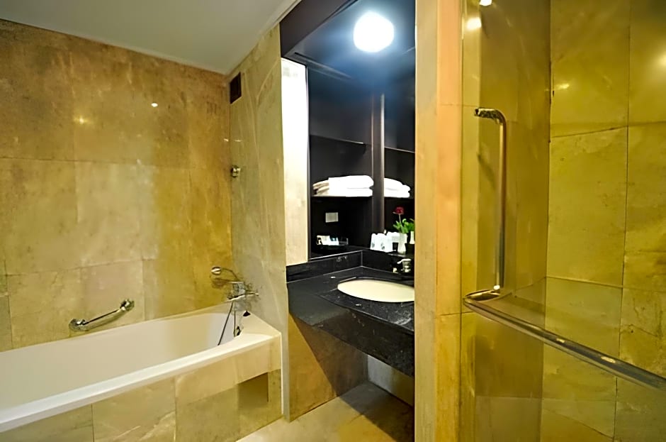 Bp Grand Suite Hotel