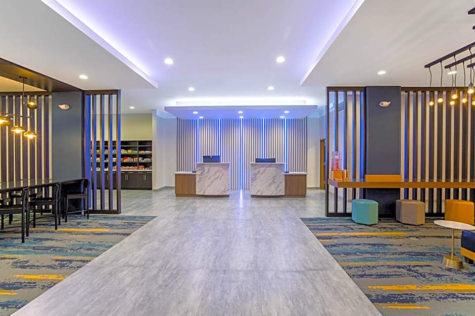 La Quinta Inn & Suites by Wyndham Miramar Beach-Destin