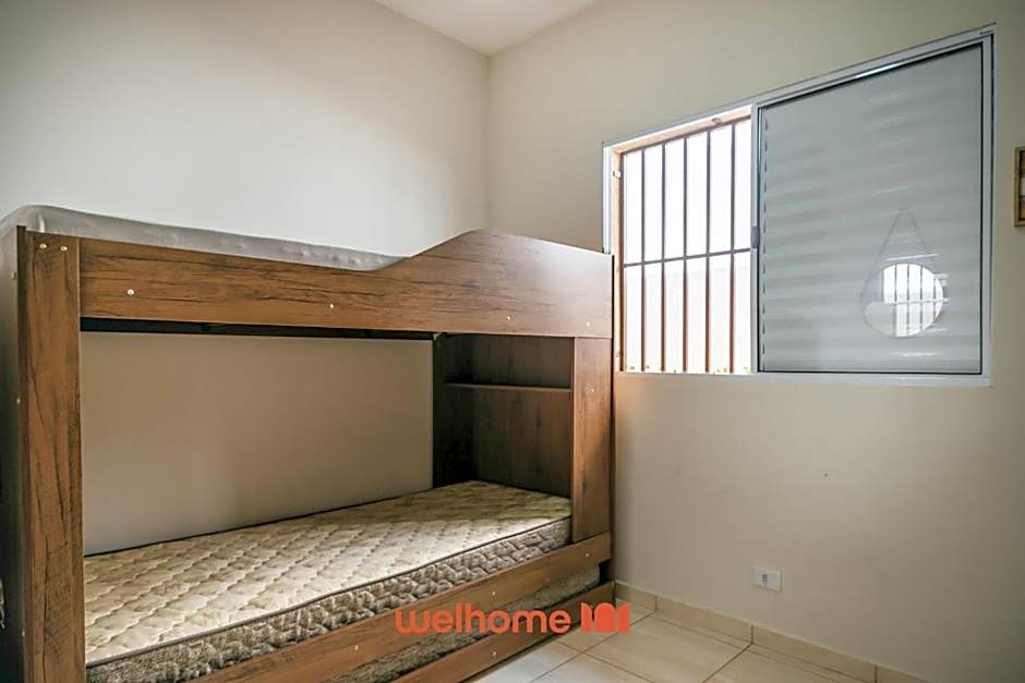 Casa em Itanhaém com piscina a 5 minutos da praia