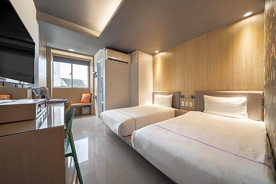 Zdjęcie 1 z 4 — 2 Beds
