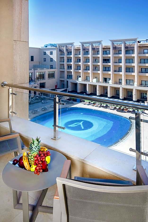 Triumph Luxury Hotel