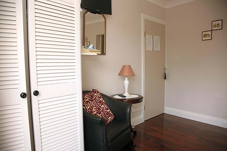 Torine House B&B