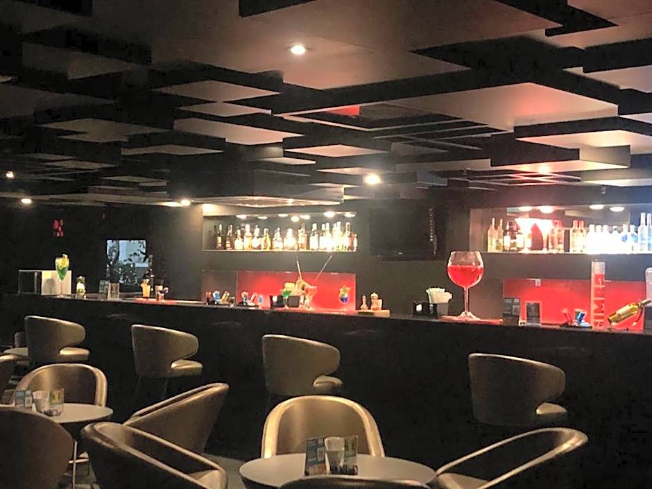 Cocoon Luxury Business Hotel