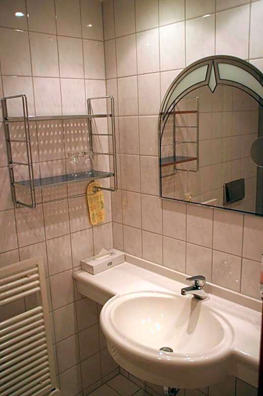 Hotel garni SEESCHLÖSSCHEN