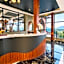 Caldera Hotel & Restaurant