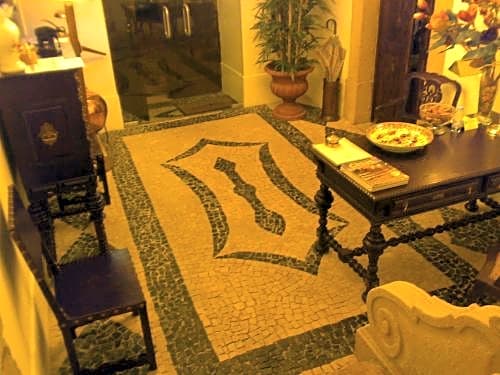 Casa Amarela TH & National Monument