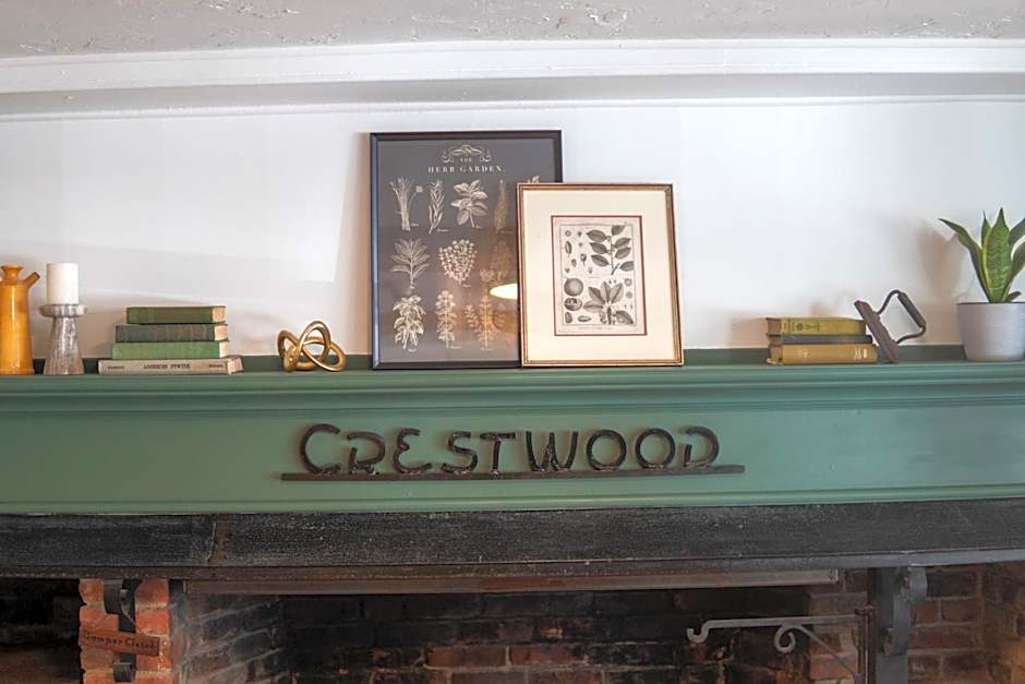 Inn at Crestwood