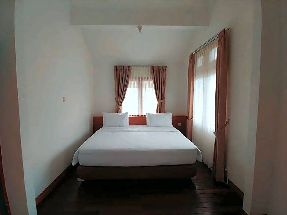 Akuja Glamping Room Resto by VIBHM – Bogor, PA