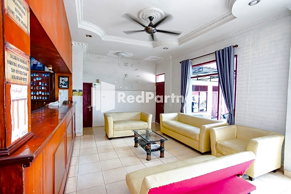 Hotel Serena Anggrek near Manhattan Times Square Mall Medan Mitra RedDoorz