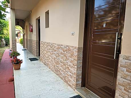 Toulas Apartments