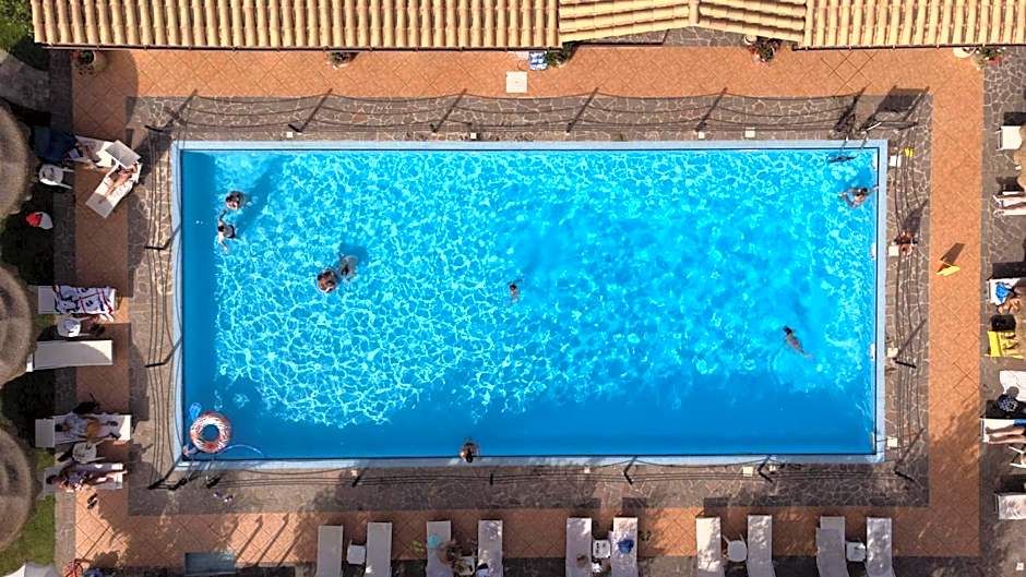iH Hotels Le Zagare Resort