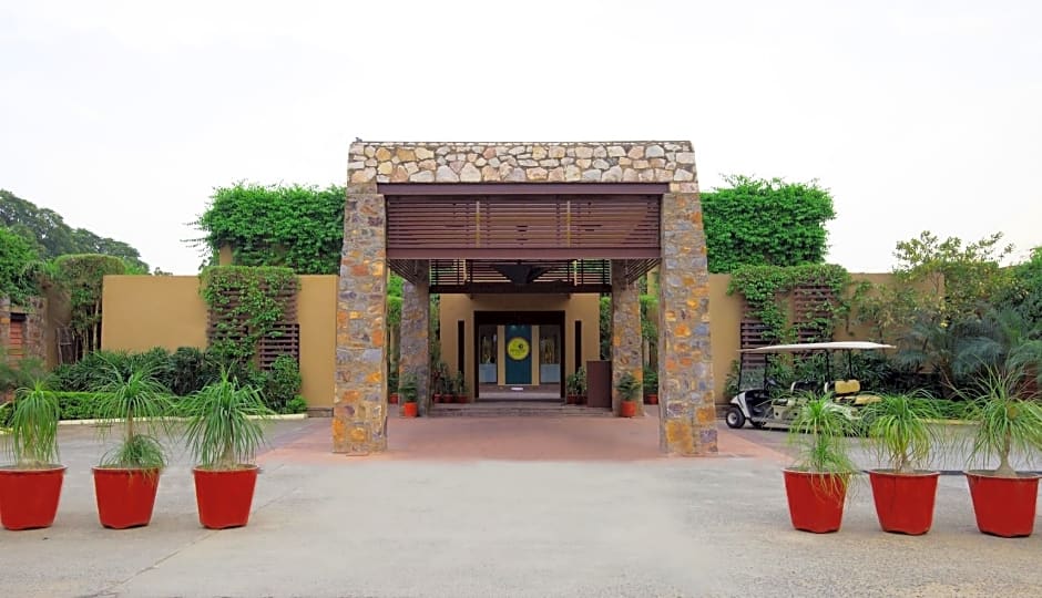 Lemon Tree Hotel Tarudhan Valley