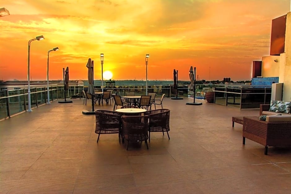 Oscar Hotel Executive