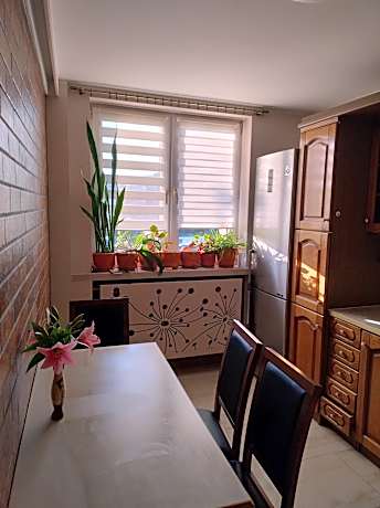 Economy Triple Room with Shared Bathroom