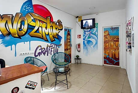 No Limit Hostel Graffiti