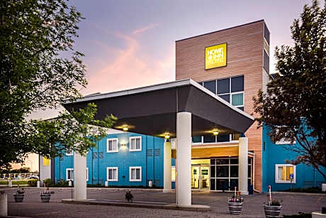 Home Inn Medicine Hat