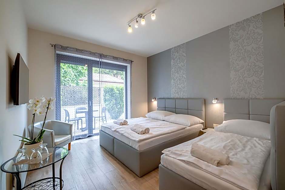 Trend Deluxe Siófok